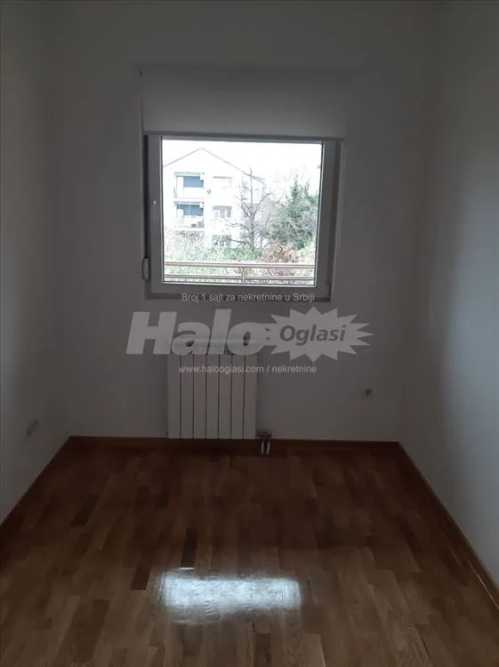 Izdajem prazan 1.5 stan,  36 kvm Krnjača — 8
