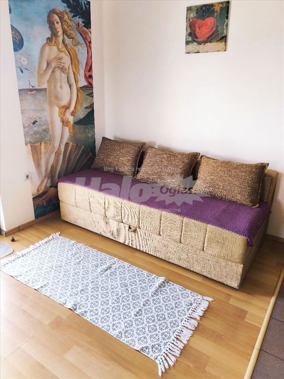 Izdajem prelepu garsonjeru Zemun Altina — 10