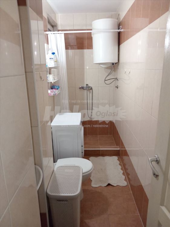 Izdajem renoviran stan 44 m2 - Karaburma — 10