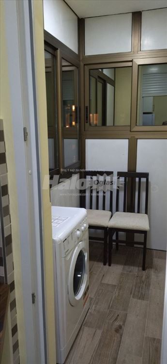 Izdajem renoviran stan na Vracaru, Milesevska — 5