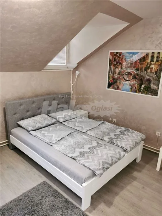 Izdajem renoviranu garsonjeru na Labudovom brdu — 9