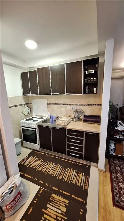 Izdajem skroz namesten 1.5 stan 34m2 Kanarevo brdo — 10