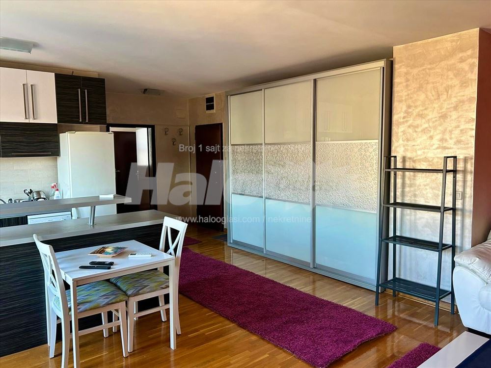 Izdajem sređen 2.0 stan, Vračar- Autokomanda — 5