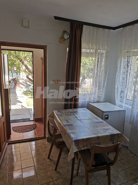 Izdajem stan 30m2 za samca/samicu — 4