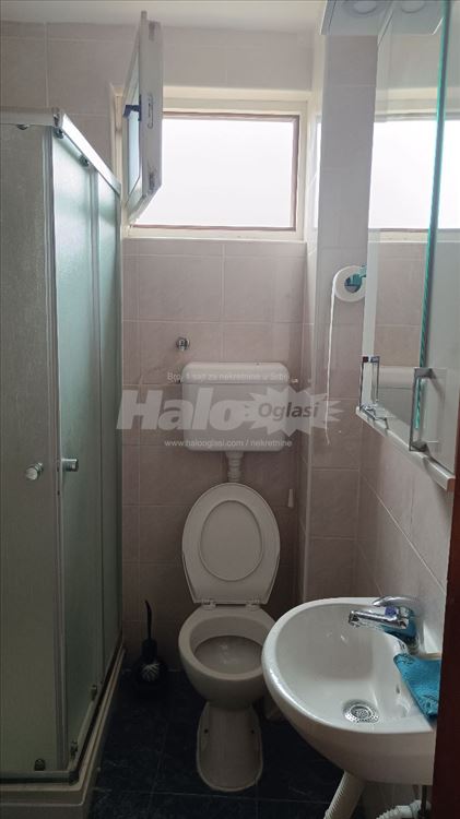 Izdajem stan 35 m2 Julino Brdo — 3
