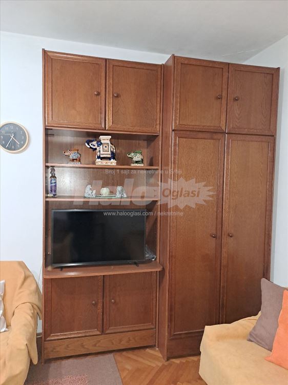 Izdajem stan 35m2 Juzni bulevar — 3