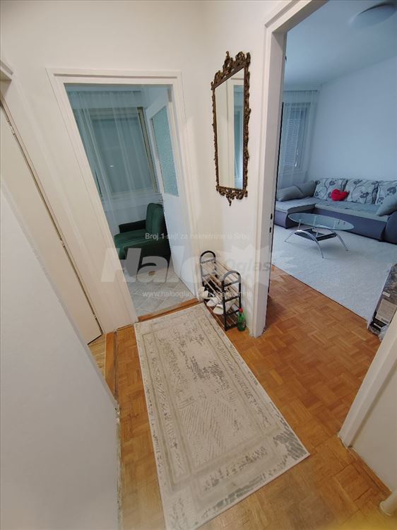 Izdajem stan 39m2 Bulevar Marsala Tolbuhinq — 7