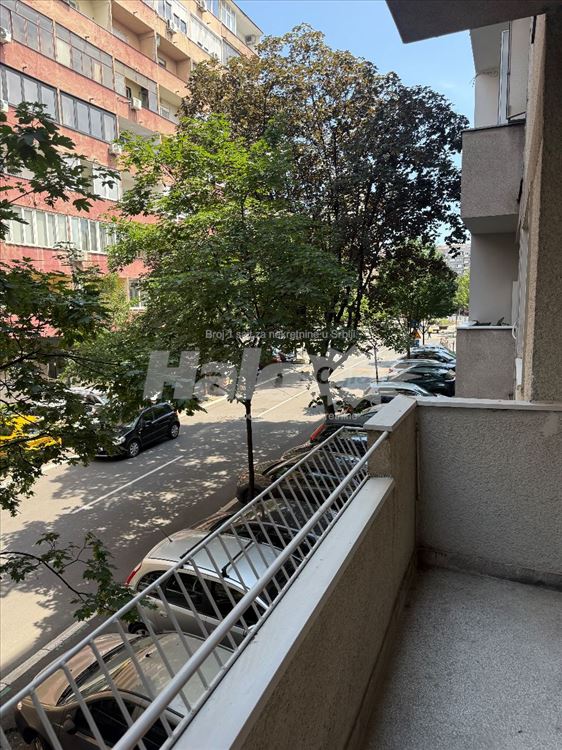 Izdajem stan 4.0 Vracar, Milesevka — 10