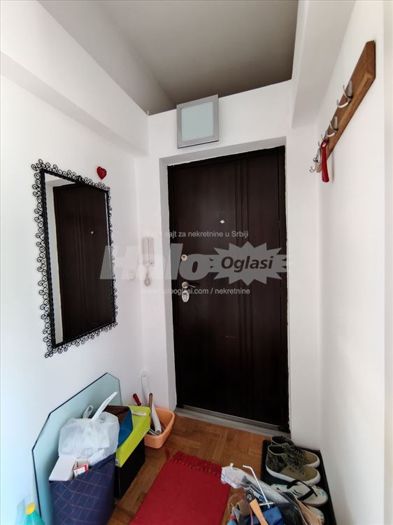 Izdajem stan 40m2 — 11