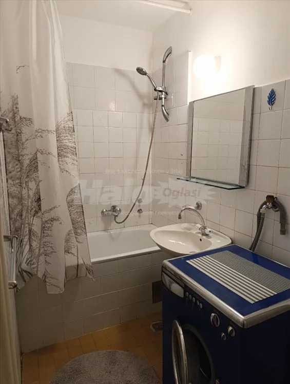 Izdaje se stan 37 m², visoko prizemlje — 6