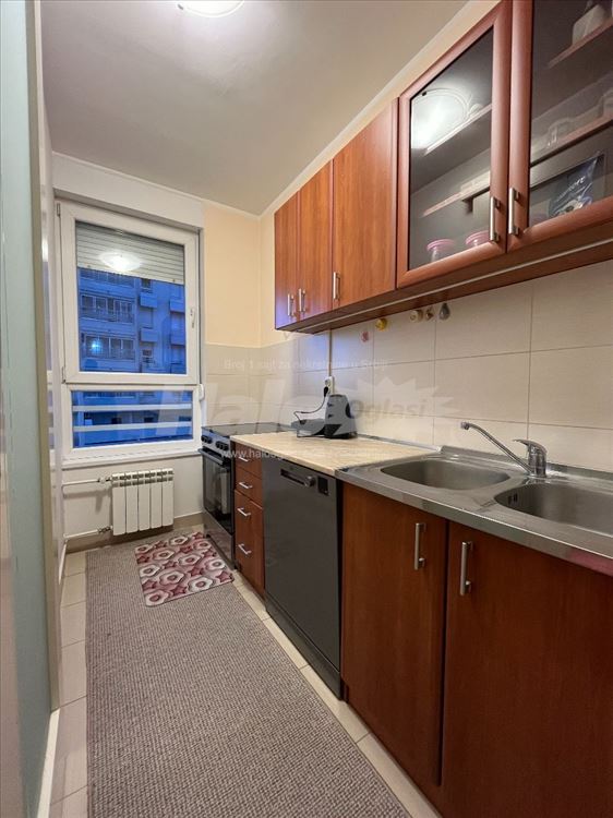 Izdajem stan 48m2 sa garažom, Lux naselje Belvil — 11