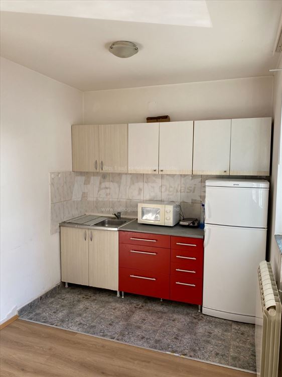 Izdajem stan 50m² na Altini — 9