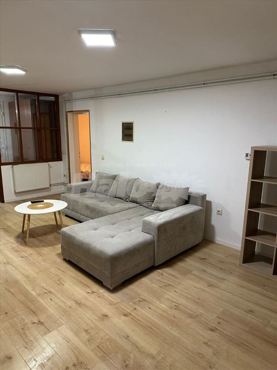 Izdajem stan 50m2 — 8