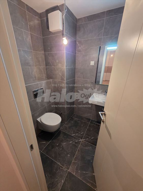 Izdajem stan 58m2,lux,garaza,sva tehnika,namestaj — 10