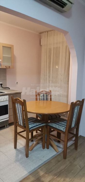 Izdajem stan 65m² + parking mesto, D. Tucovica — 5