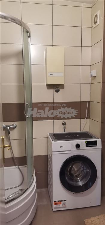 Izdajem stan 65m² + parking mesto, D. Tucovica — 9