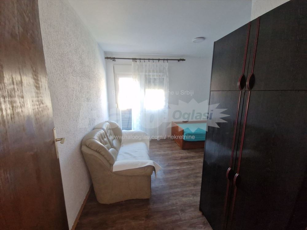 Izdajem stan 80 м², Kotež — 4