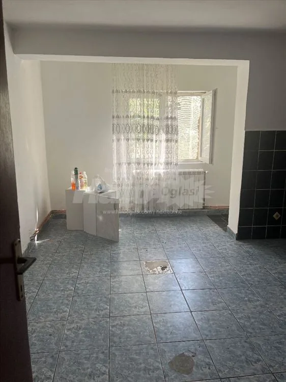 Izdajem stan 90m2 — 9