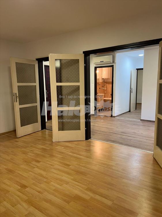 Izdajem stan Bežanijska kosa 63m2 — 3
