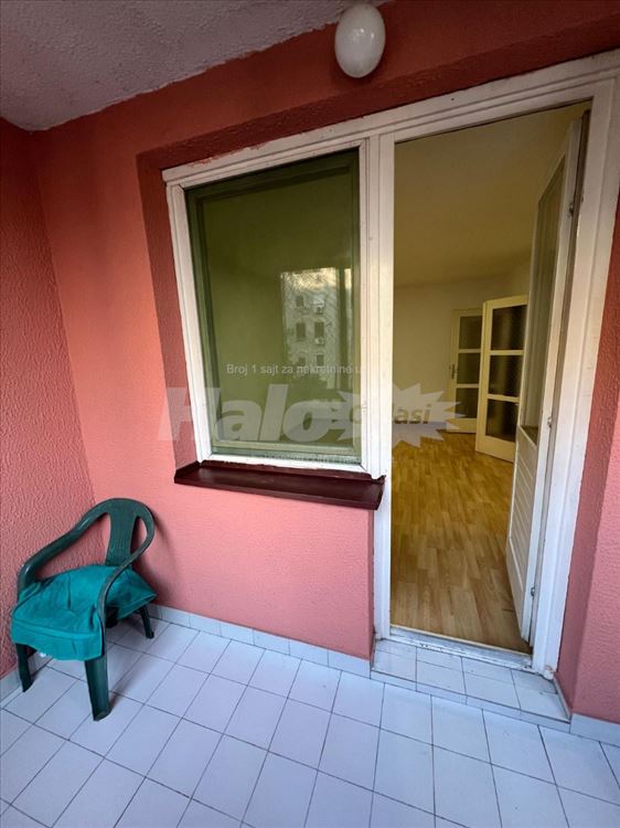 Izdajem stan Bežanijska kosa 63m2 — 9