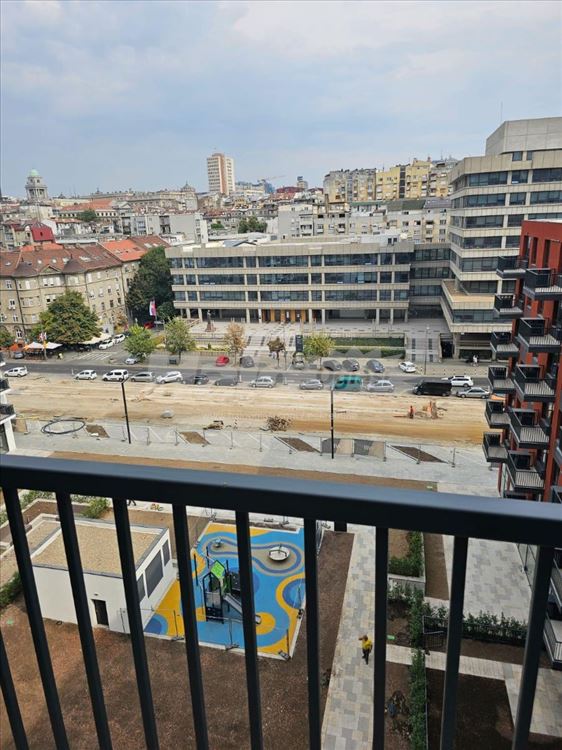 Izdajem stan Beograd na vodi 55m2 — 2
