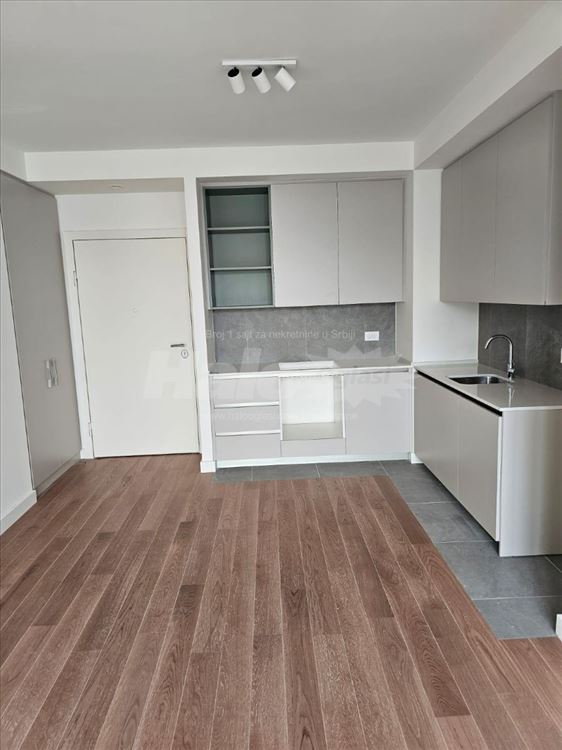 Izdajem stan Beograd na vodi 55m2 — 9