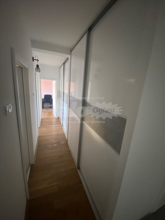 Izdajem stan blok 63, 2.5, 71m2 — 15