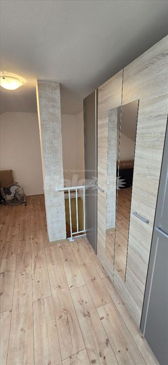 Izdajem stan Duplex (namesten) Višnjica — 8