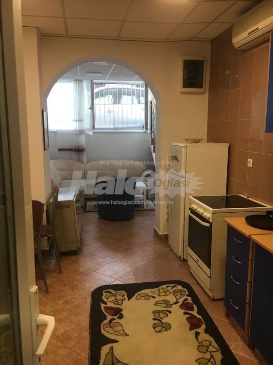 Izdajem stan / ekstra lokacija — 5