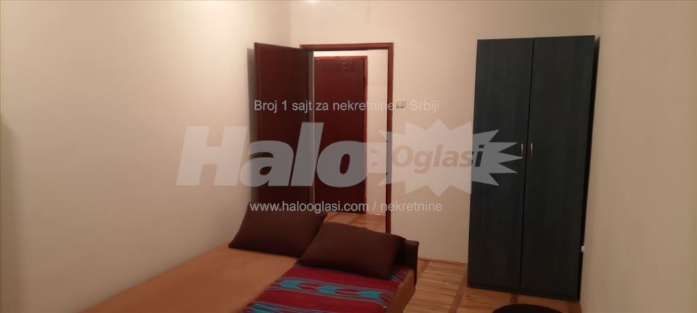 Izdajem stan Julino Brdo Žarkovo 70 M2 sa velikom — 4