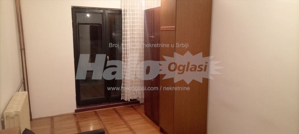 Izdajem stan Julino Brdo Žarkovo 70 M2 sa velikom — 5