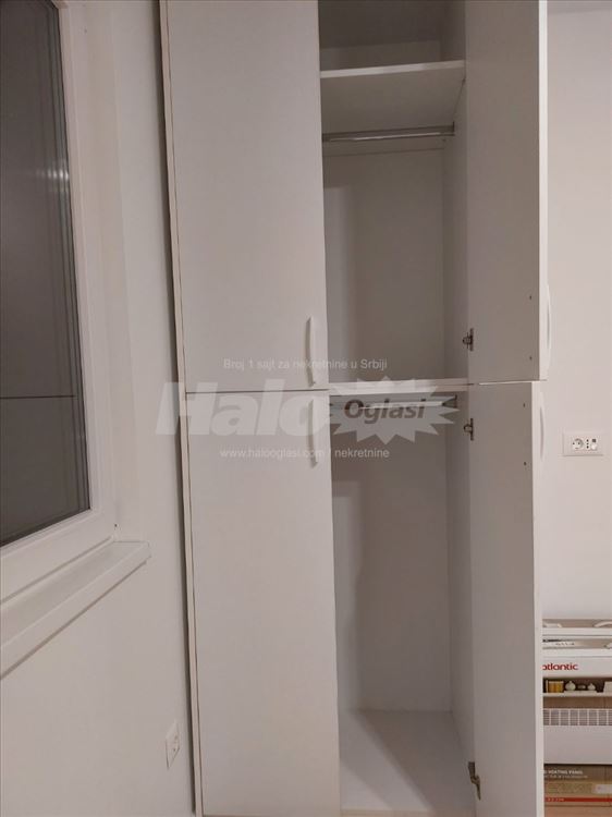 Izdajem stan kod Beošoping centra — 8