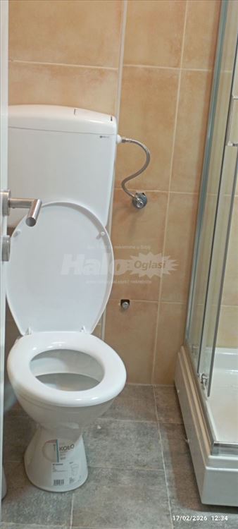 Izdajem stan, kod Velefarma — 8