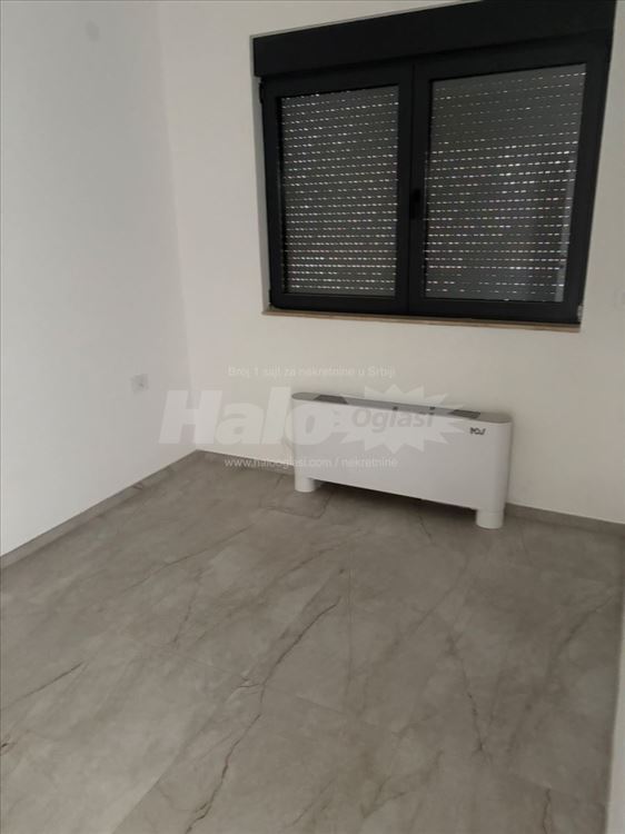 Izdajem stan — 5
