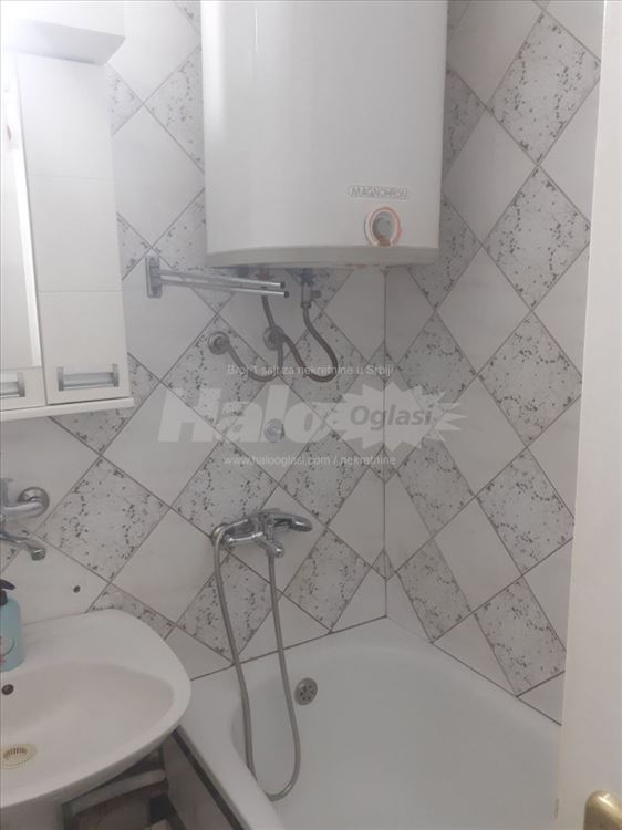 Izdajem stan na Banovom Brdu — 9