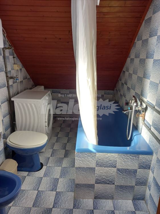 Izdajem stan na Banovom brdu,pogodan za dve osobe — 7