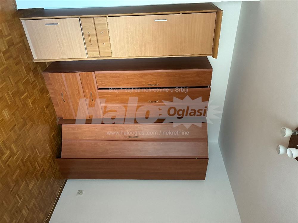 Izdajem stan na Dorćolu — 15
