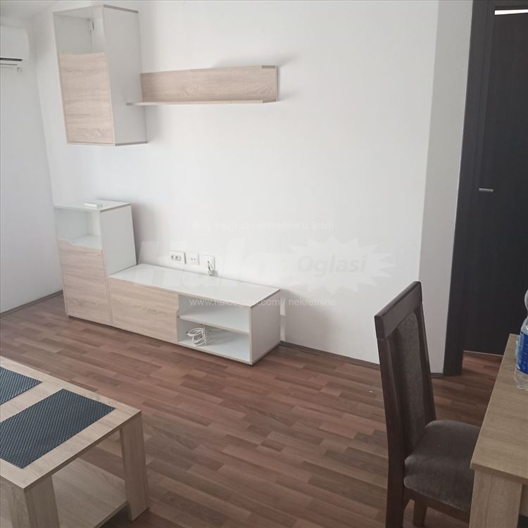 Izdajem stan na duži period-Kotež — 9