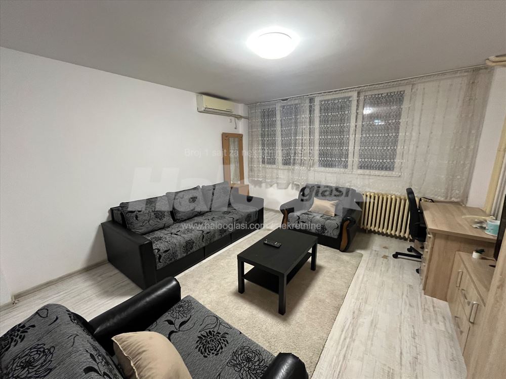 Izdajem stan na Fontani-Otona Župančića 12 — 9