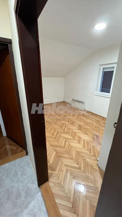 Izdajem Stan na granici NBG i Zemuna — 4