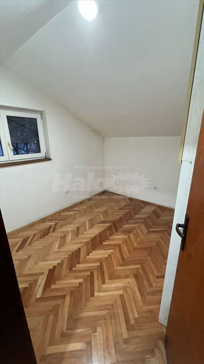 Izdajem Stan na granici NBG i Zemuna — 8