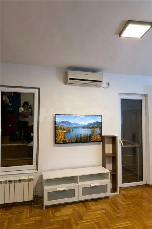 Izdajem stan na Kanarevom brdu 28m2 — 6