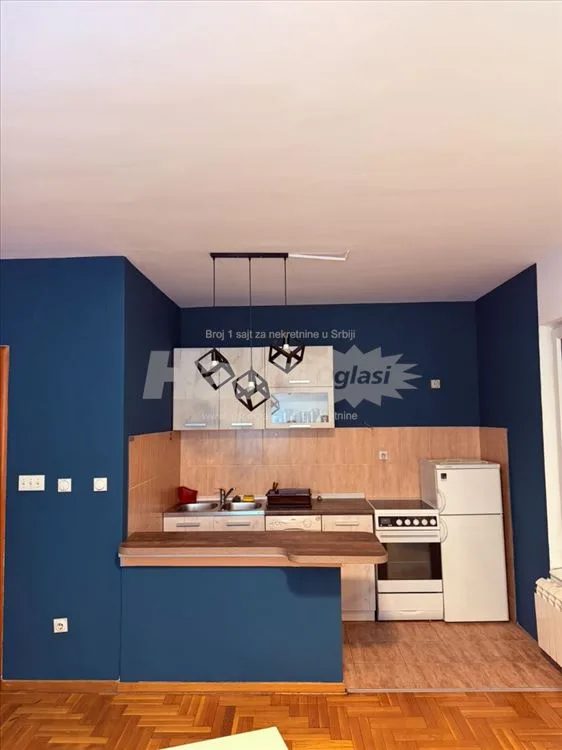 Izdajem stan na Kanarevom brdu 28m2 — 7