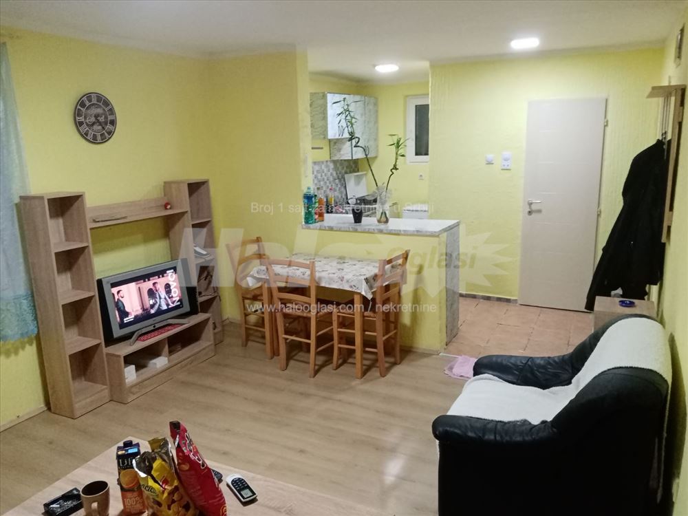 Izdajem stan na Medaku 1.5 — 14