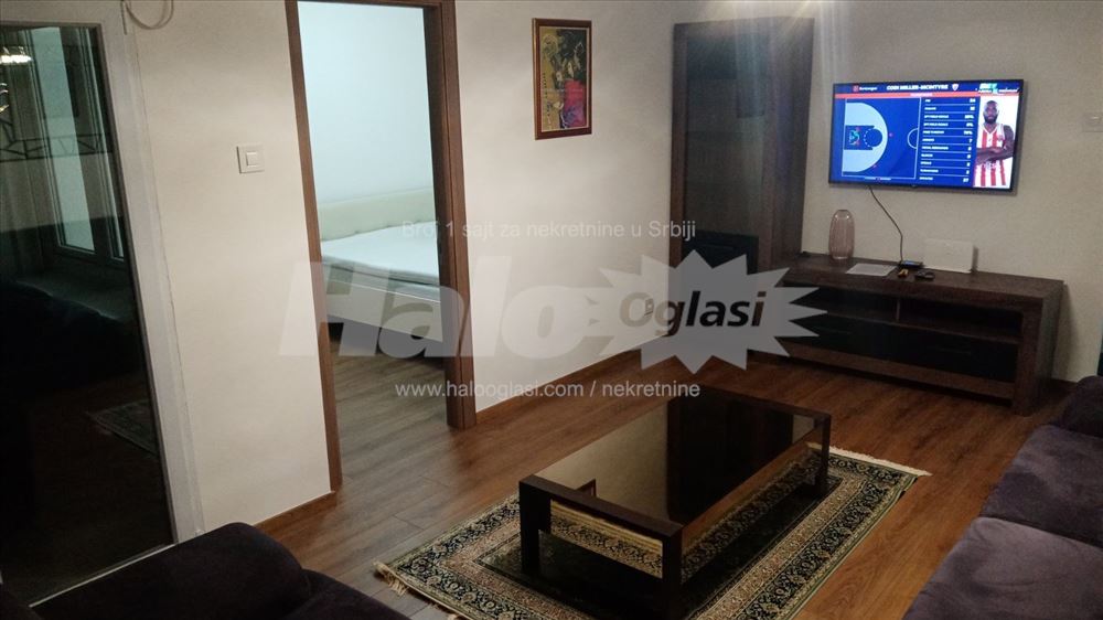Izdajem stan na Novom Beogradu, kod Arene blok 30 — 3