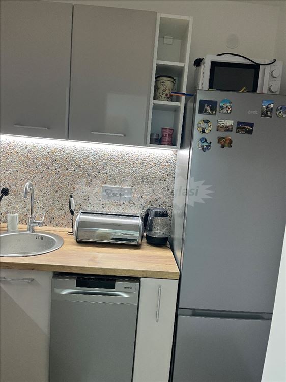 Izdajem stan na Novom Beogradu, kod Arene blok 30 — 11