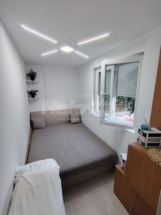 Izdajem stan na Novom Beogradu — 10