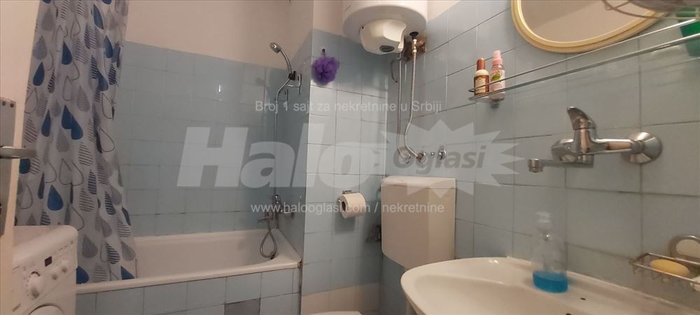 Izdajem stan na Novom Beogradu / Stari Merkator — 3