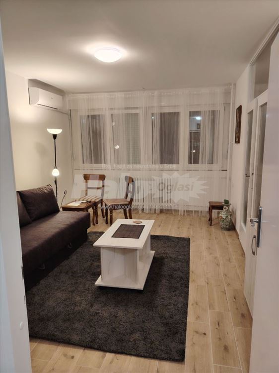 Izdajem stan na Novom Beogradu u Gramsijevoj — 2
