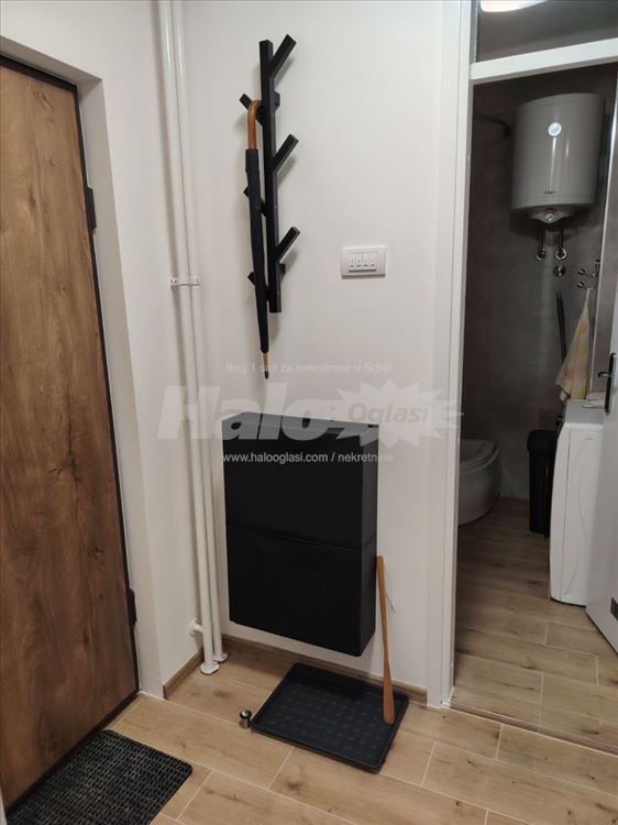 Izdajem stan na Novom Beogradu u Gramsijevoj — 6